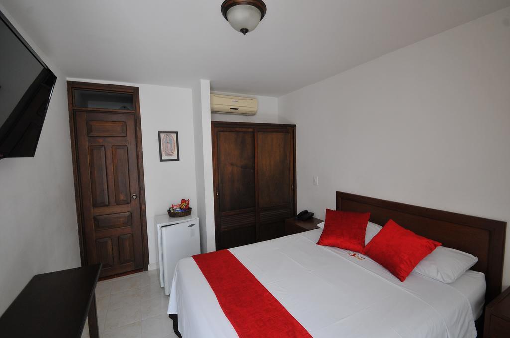 Hotel San Julian Buga Pokoj fotografie