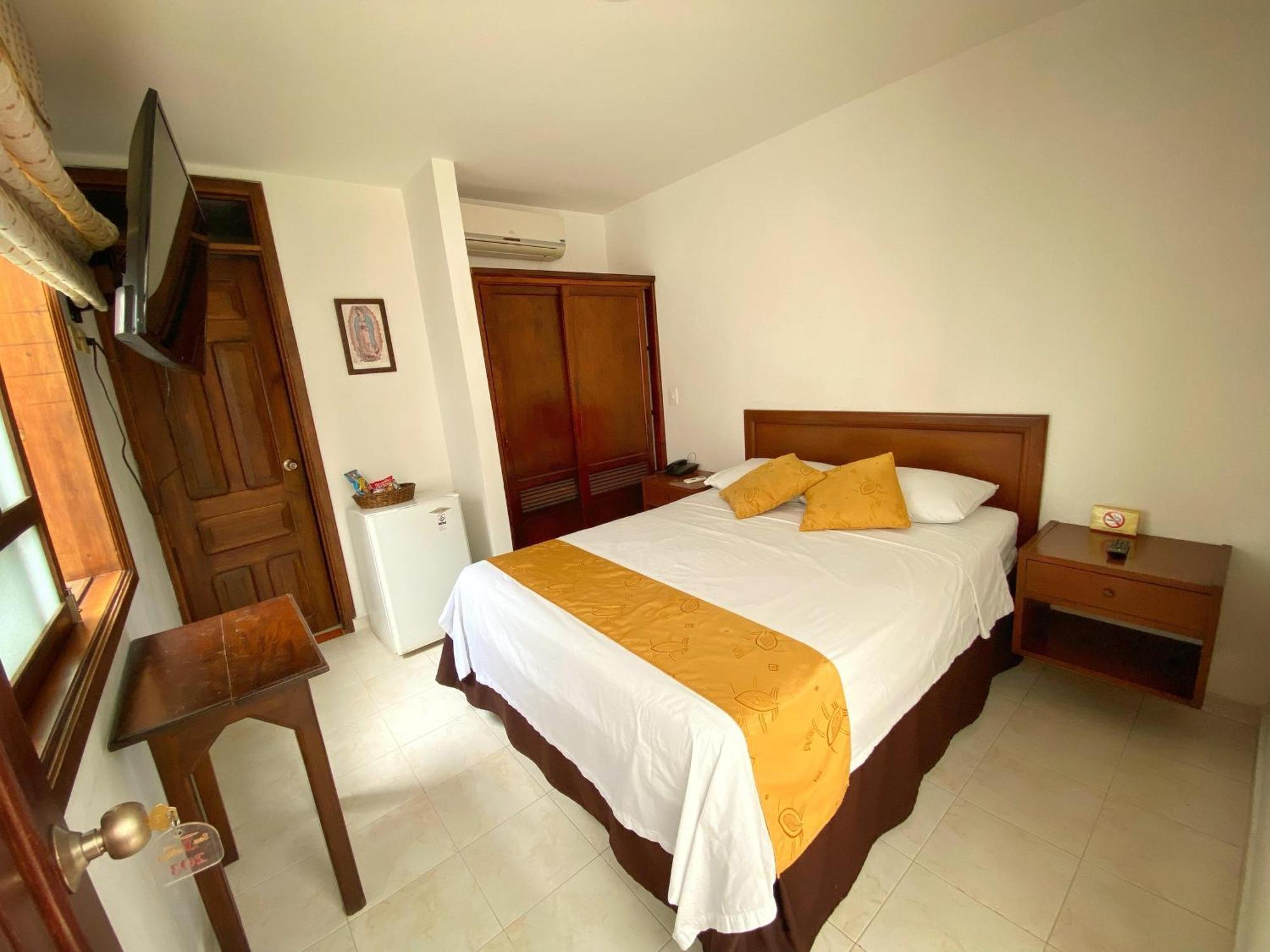 Hotel San Julian Buga Exteriér fotografie
